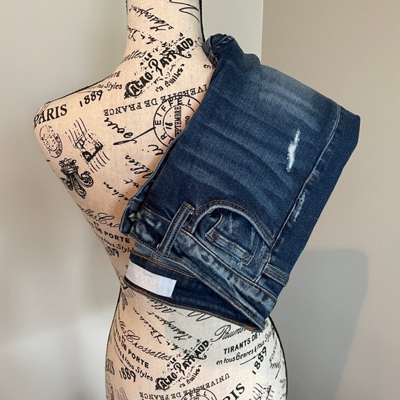 Jeans - Picture 3 of 3